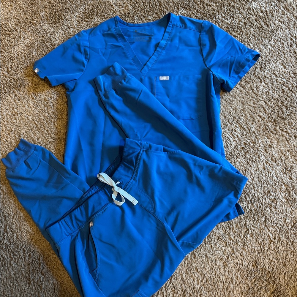 Figs medium scrub set